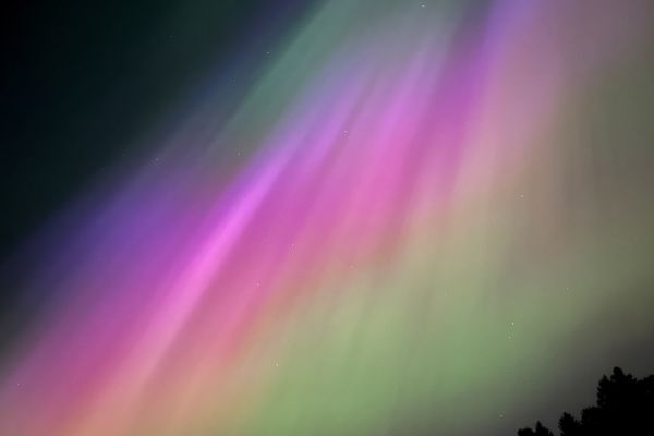 Nordlys på Friluftscenter Sletten